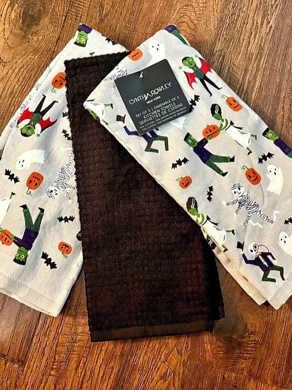 NEW 3 - Cynthia Rowley Halloween Frankenstein Monsters & Ghosts Kitchen Towels